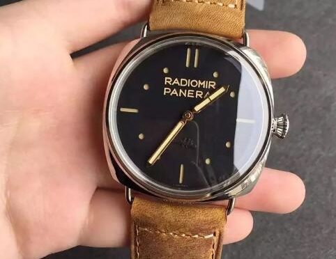 Replica Panerai Radiomir PAM00425 Legjobb Férfi Karóra