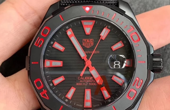 Replica Tag Heuer Aquaracer WAY201 Red Watch Hands